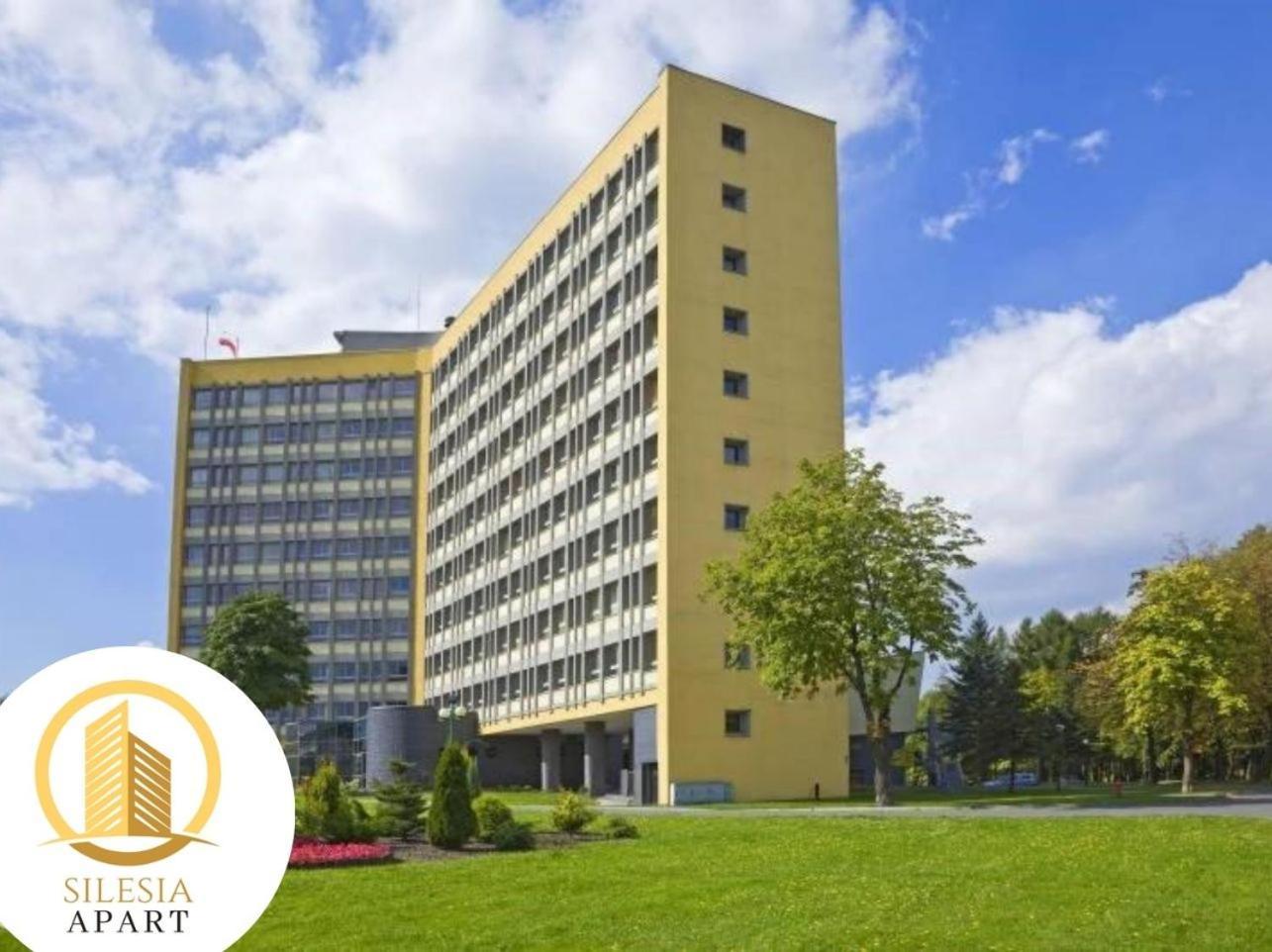 Apartament Granatowy Tychy Bagian luar foto