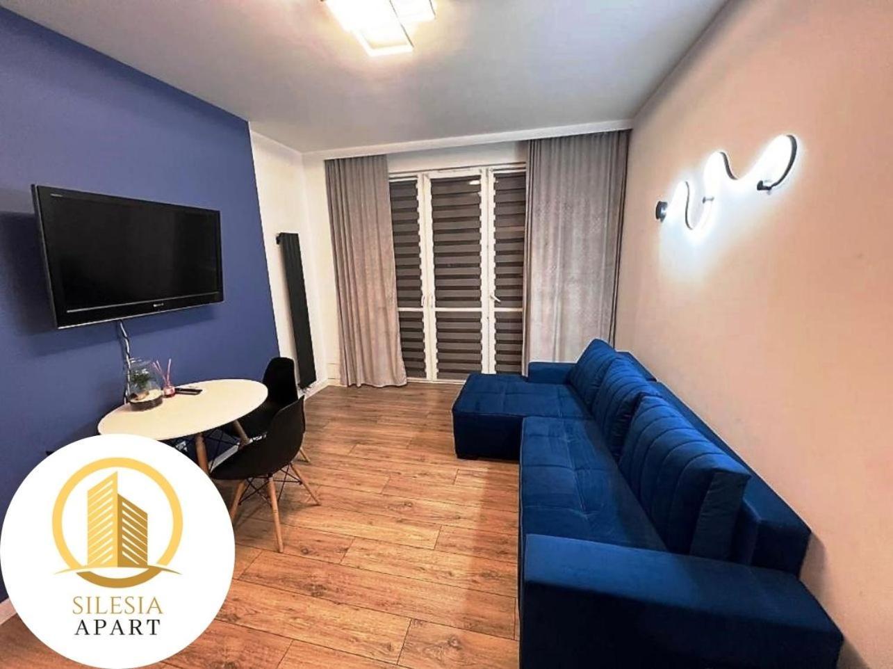 Apartament Granatowy Tychy Bagian luar foto